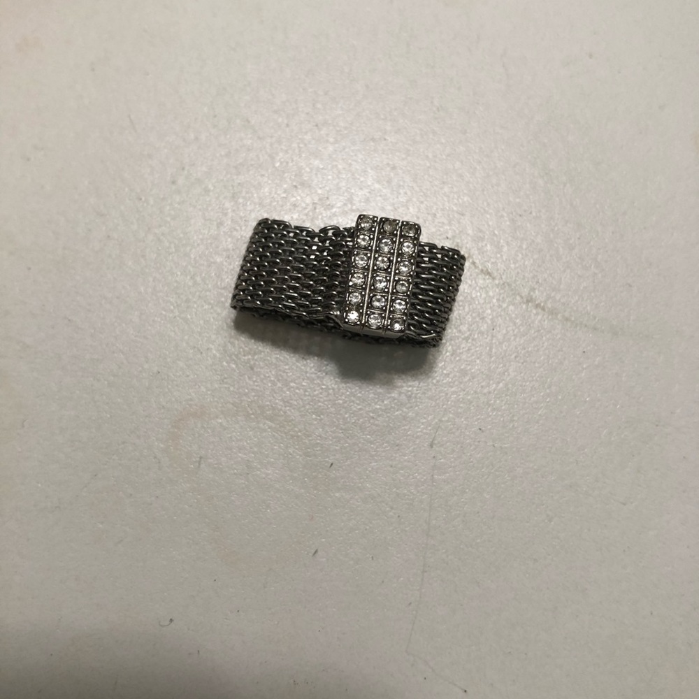 Silver Mesh Rhinestone Ring - Picture 4 of 4